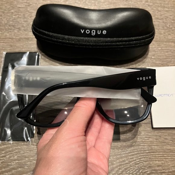VOGUE sunglasses - NWOT - Picture 7 of 7